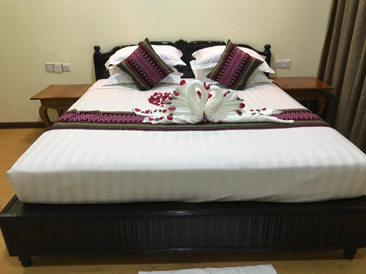 Vintage Hpa An Hotel Ngoại thất bức ảnh